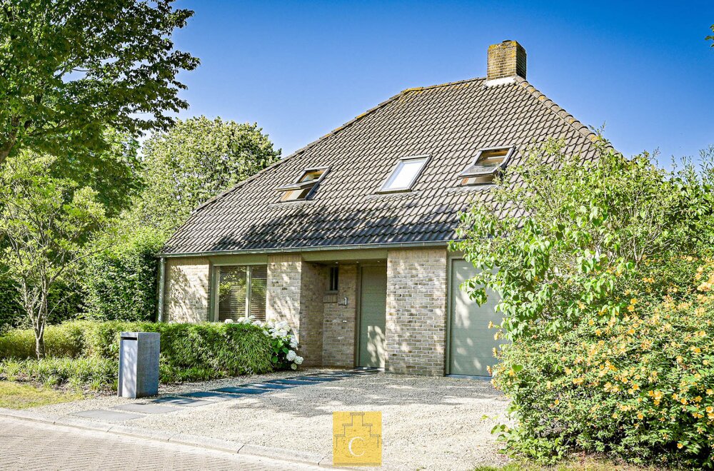 klassiek-moderne-villa-met-garage-en-sublieme-zongerichte-tuin-stille-ligging-in-het-groen030.jpg