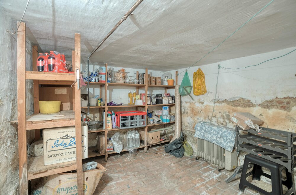 te-renoveren-huis-met-3-slaapkamers-en-tuin-te-koop-in-hoboken015.jpg