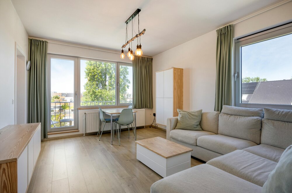 instapklaar-appartement-met-garagebox-op-toplocatie-in-hasselt001.jpg