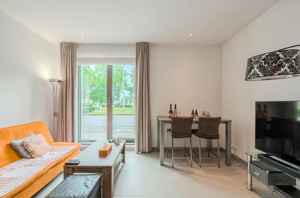 instapklaar-gelijkvloers-appartement-in-hartje-nieuwpoort-stad002.jpg