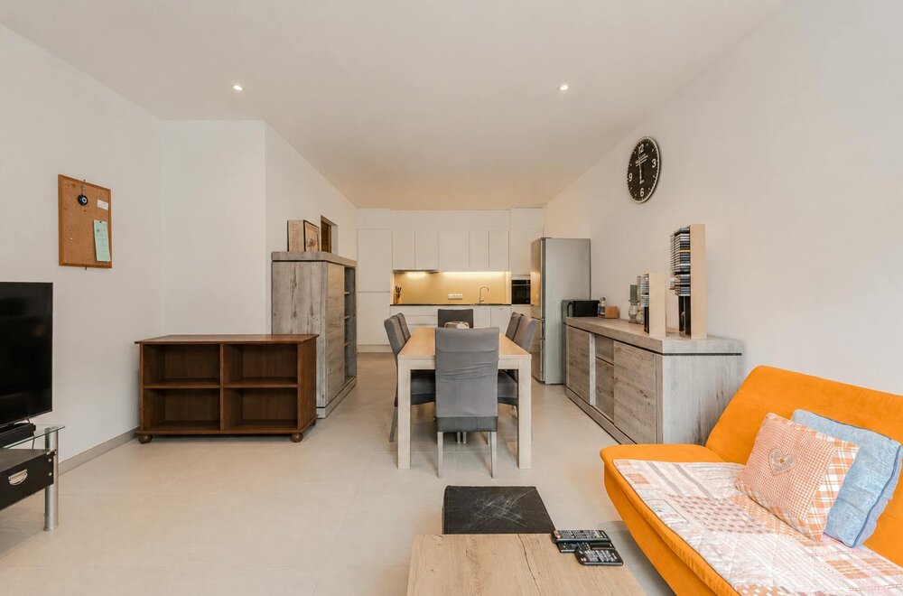 instapklaar-gelijkvloers-appartement-in-hartje-nieuwpoort-stad004.jpg