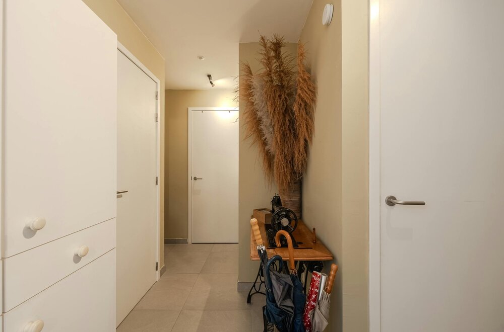 instapklaar-gelijkvloers-appartement-in-hartje-nieuwpoort-stad007.jpg