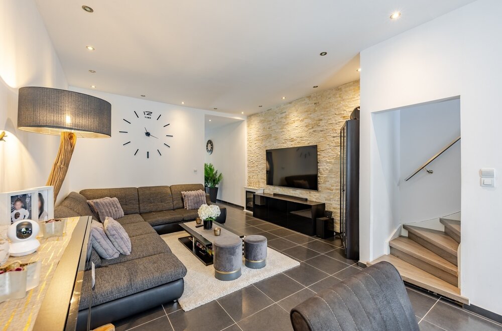 prachtig-gerenoveerde-woning-met-3-slks-en-tuin-003.jpg