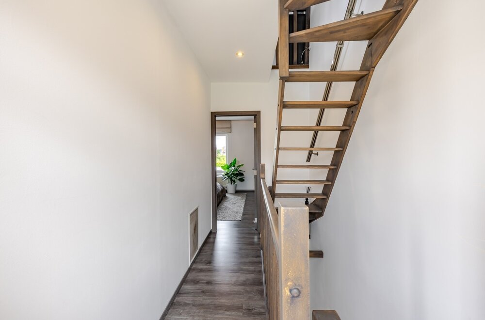 prachtig-gerenoveerde-woning-met-3-slks-en-tuin-012.jpg