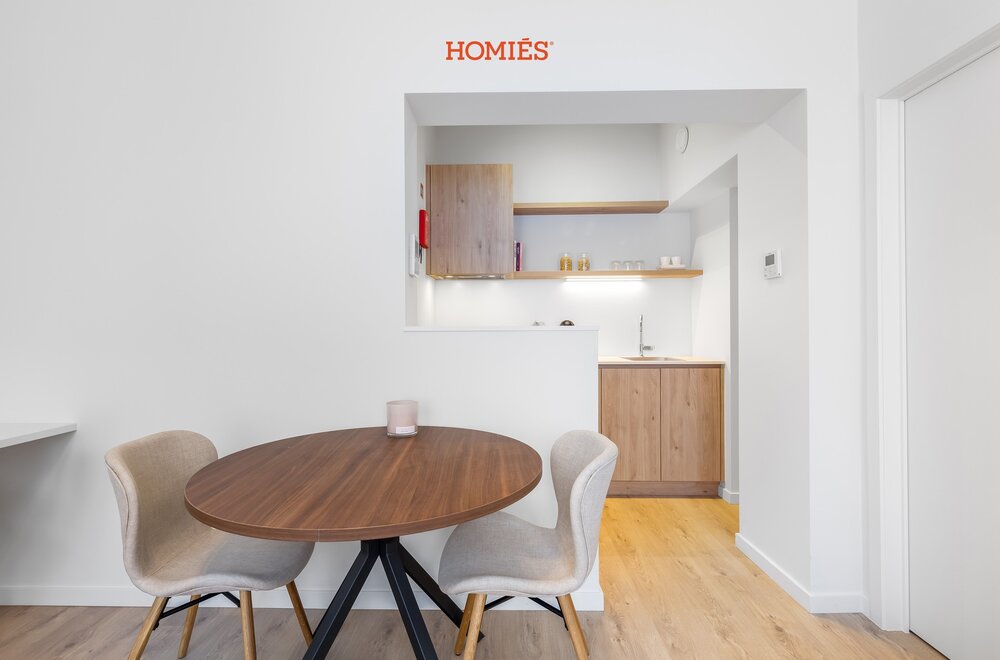 opbrengsteigendom-met-3-appartementen-op-aaa-locatie-003.jpg