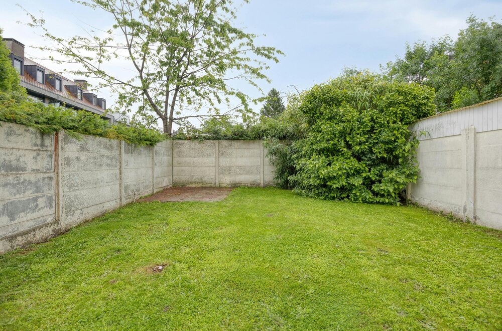 ruim-duplexappartement-met-garage-op-toplocatie-in-strombeek-bever015.jpg