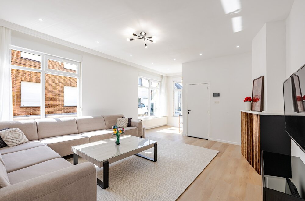 top-gerenoveerde-woning-met-3-slks-op-gunstige-ligging005.jpg