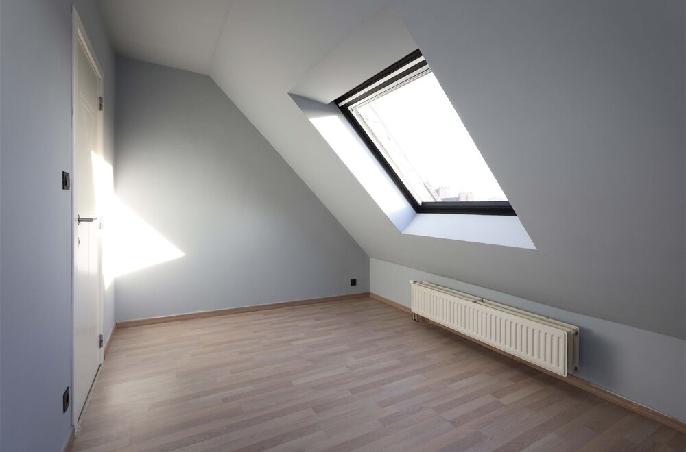 lichtrijk-duplex-appartement-met-3-slaapkamers-op-een-rustige-locatie-nabij-het-centrum-van-hasselt011.jpg