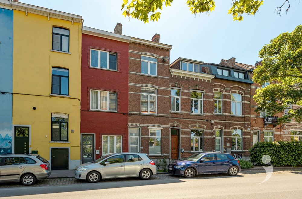 opbrengsteigendom-met-5-vergunde-studentenkamers-op-toplocatie-in-leuven001.jpg