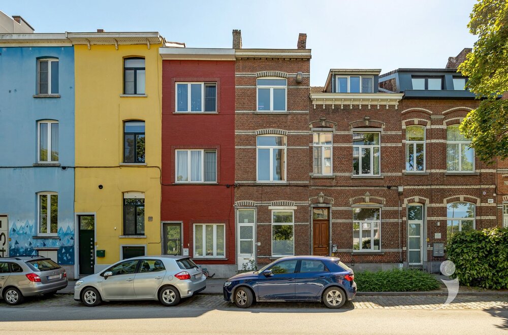 opbrengsteigendom-met-5-vergunde-studentenkamers-op-toplocatie-in-leuven002.jpg