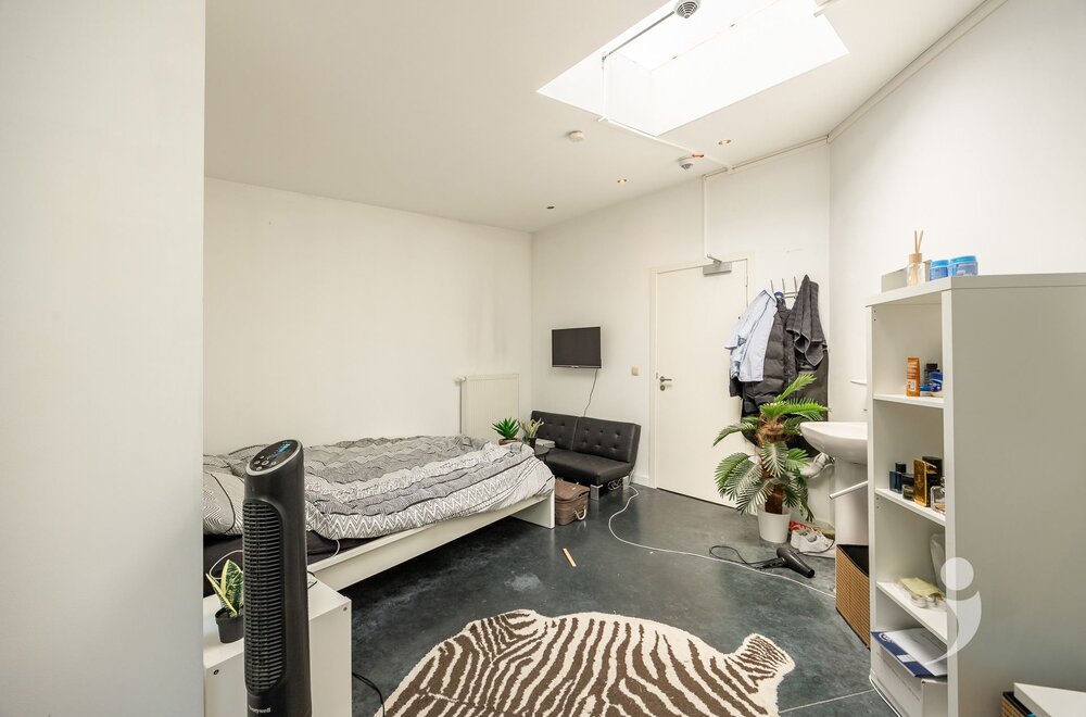 opbrengsteigendom-met-5-vergunde-studentenkamers-op-toplocatie-in-leuven010.jpg