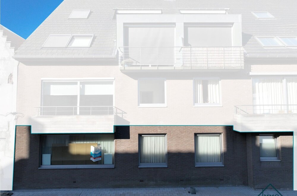 ruim-en-lichtrijk-appartement-met-twee-slaapkamers001.jpg
