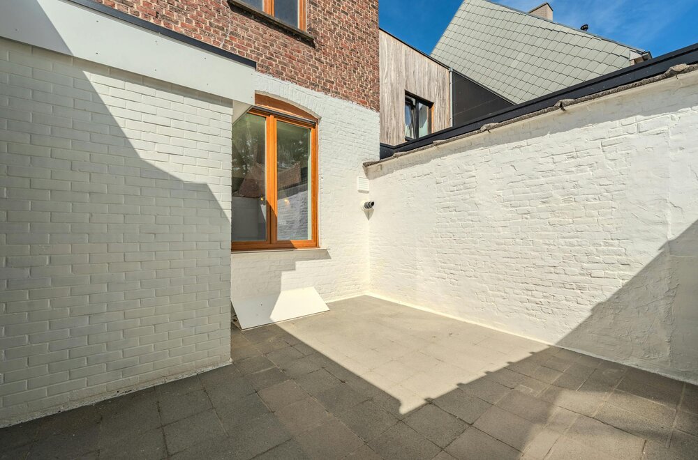 totaal-gerenoveerd-huis-te-koop-in-hartje-ieper015.jpg