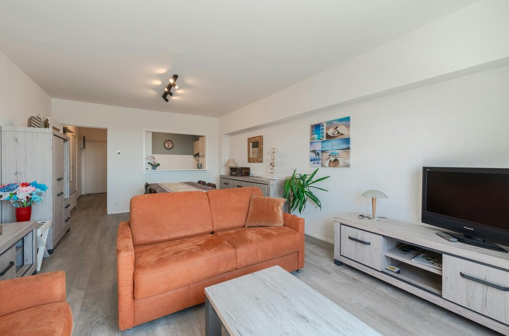 gerenoveerd-appartement-vlakbij-de-zeedijk-te-middelkerke-006.jpg