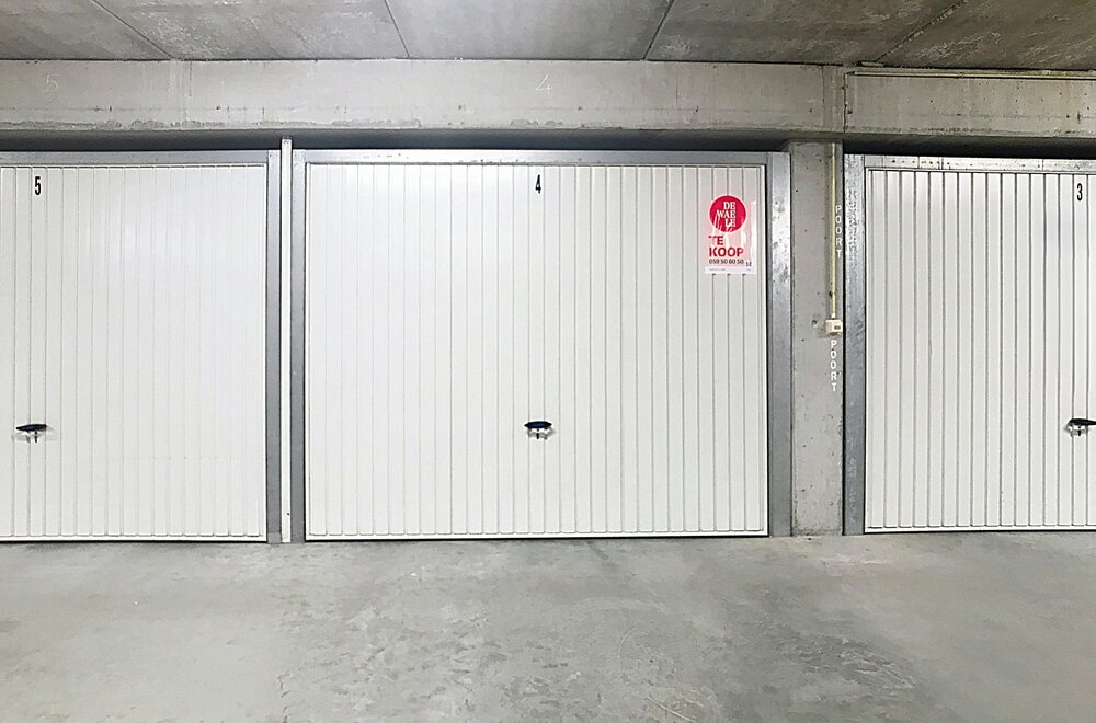 ruime-garagebox-op-topligging-te-duinenweg-004.jpg