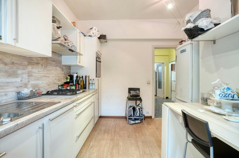 appartement-op-het-eerste-verdiep-te-koop-in-strombeek-bever007.jpg