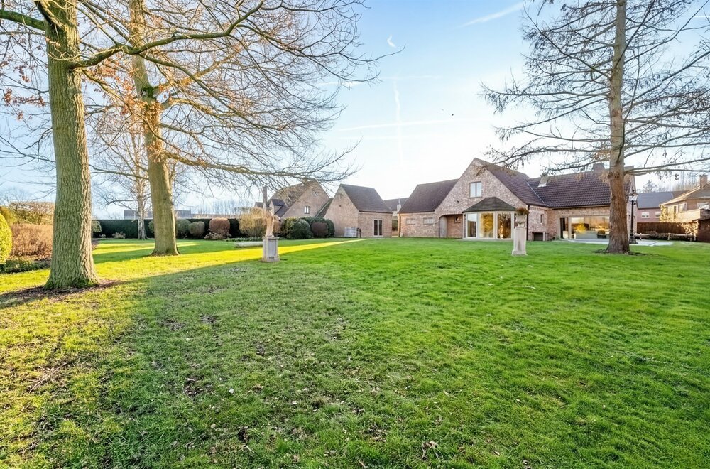 prachtige-authentieke-villa-te-hofstade-025.jpg