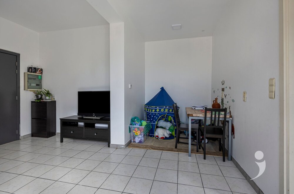 interessante-opbrengsteigendom-met-drie-appartementen007.jpg
