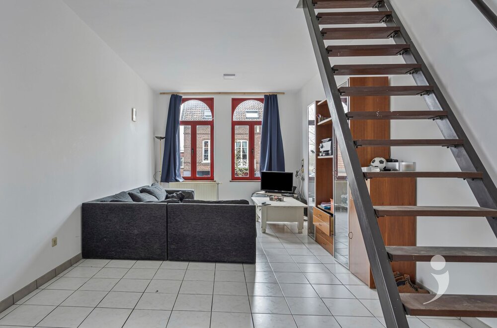 interessante-opbrengsteigendom-met-drie-appartementen018.jpg