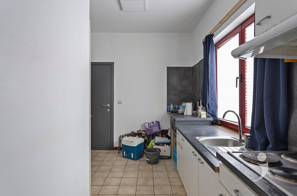 interessante-opbrengsteigendom-met-drie-appartementen023.jpg