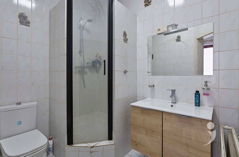 interessante-opbrengsteigendom-met-drie-appartementen025.jpg