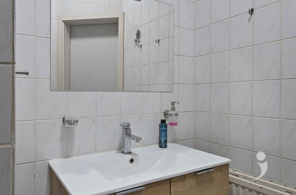 interessante-opbrengsteigendom-met-drie-appartementen026.jpg
