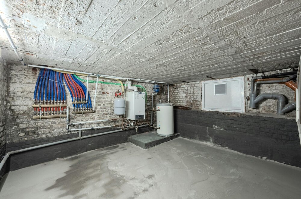totaal-gerenoveerd-huis-te-koop-in-hartje-ieper027.jpg