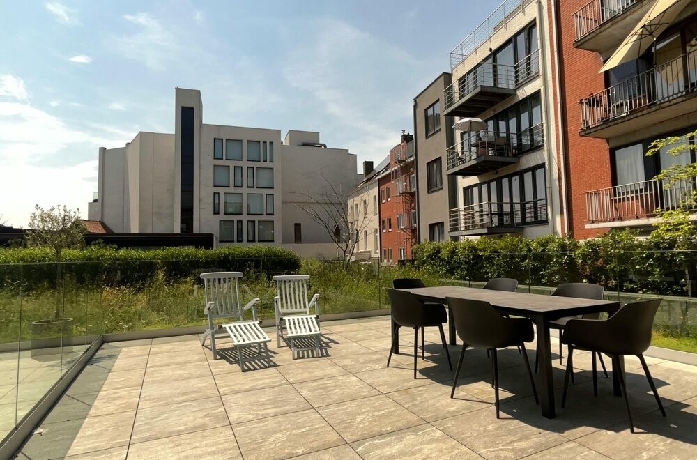 -recent-n-slaapkamerappartement-te-koop-in-hartje-kortrijk010.jpg