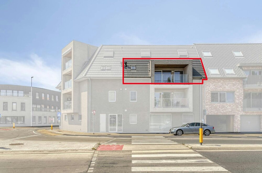 recent-en-zeer-ruim-appartement-113m-te-koop-in-poelkapelle-001.jpg