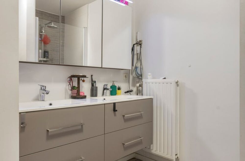gelijkvloers-appartement-met-2-staanplaatsen-in-vilvoorde014.jpg