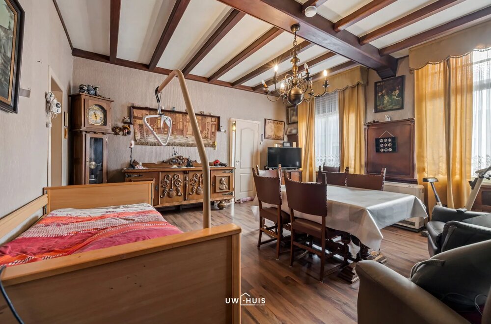 ruime-woning-met-4-slpk-en-tuin-in-centrum-sn004.jpg