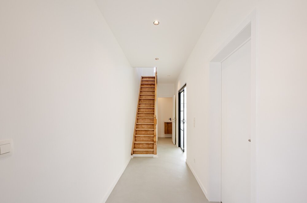 top-gerenoveerde-woning-met-2-slks-en-terras002.jpg