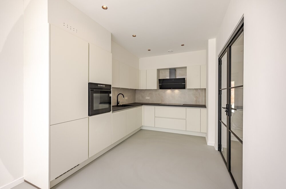 top-gerenoveerde-woning-met-2-slks-en-terras009.jpg