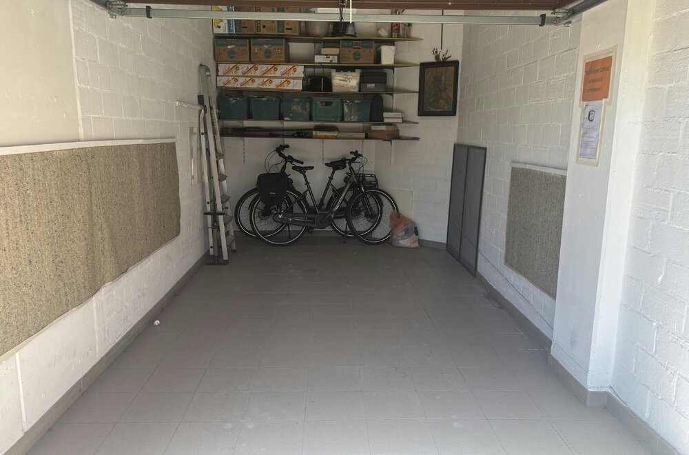 garagebox-te-koop-op-toplocatie-in-middelkerke-004.jpg
