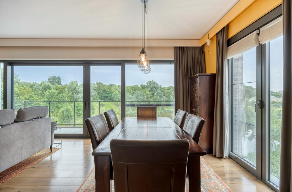 uniek-appartement-met-terras-en-parkings-te-koop-in-hemiksem007.jpg