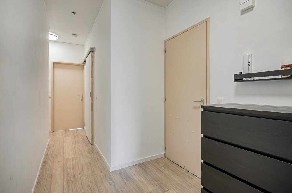 lichtrijk-appartement-met-garage-op-toplocatie-in-brasschaat015.jpg
