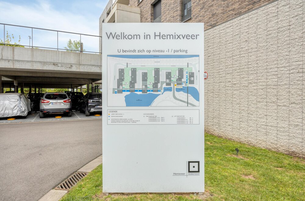 uniek-appartement-met-terras-en-parkings-te-koop-in-hemiksem024.jpg