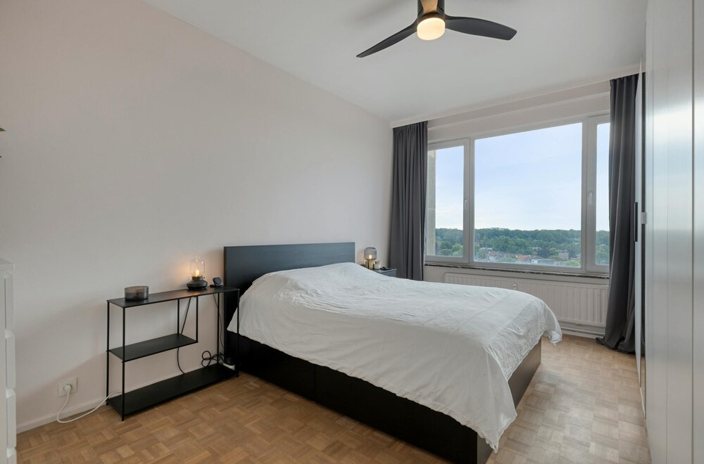 -appartement-met-2-slaapkamers-terras-en-parking-te-koop-in-antwerpen014.jpg