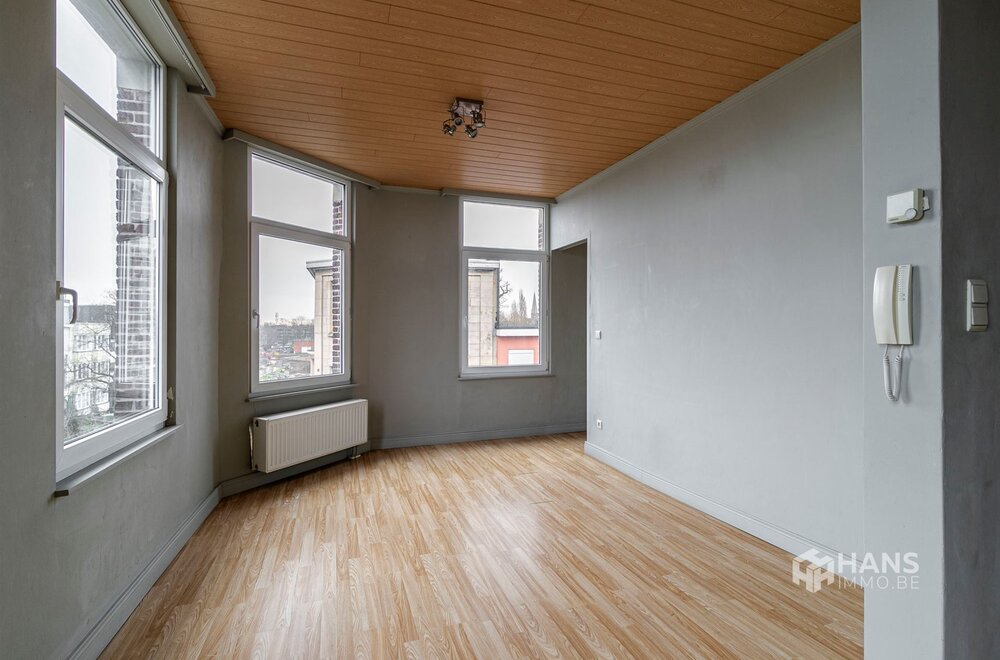 opbrengsteigendom-met-4-appartementen-totale-bewoonbare-opp-ca-207-m-003.jpg