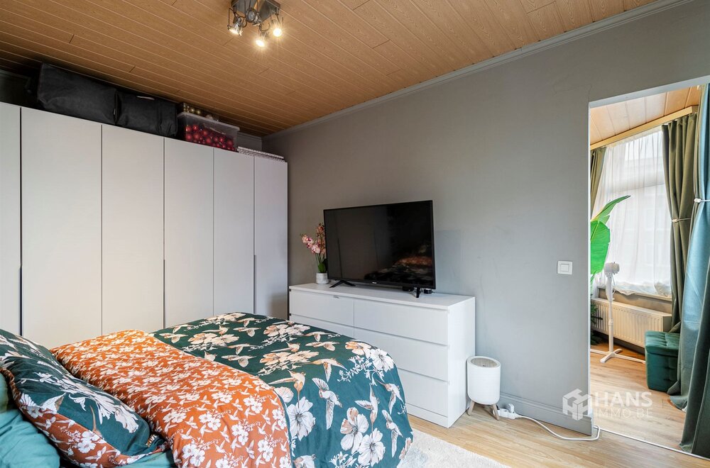 opbrengsteigendom-met-4-appartementen-totale-bewoonbare-opp-ca-207-m-014.jpg