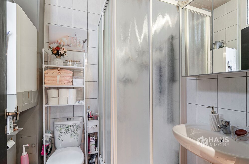 opbrengsteigendom-met-4-appartementen-totale-bewoonbare-opp-ca-207-m-015.jpg