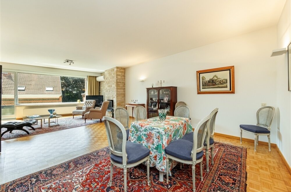 bij-albertpark-mooi-appartement-met-3-slaapkamers-2-badkamers-p004.jpg
