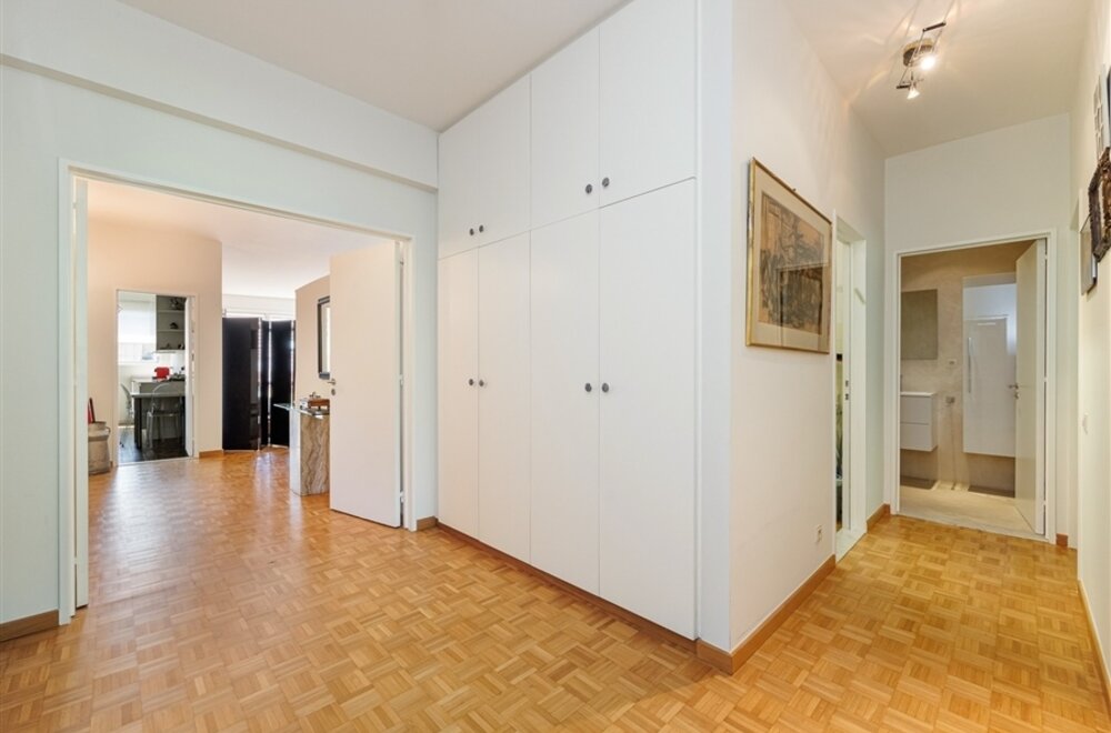 bij-albertpark-mooi-appartement-met-3-slaapkamers-2-badkamers-p009.jpg