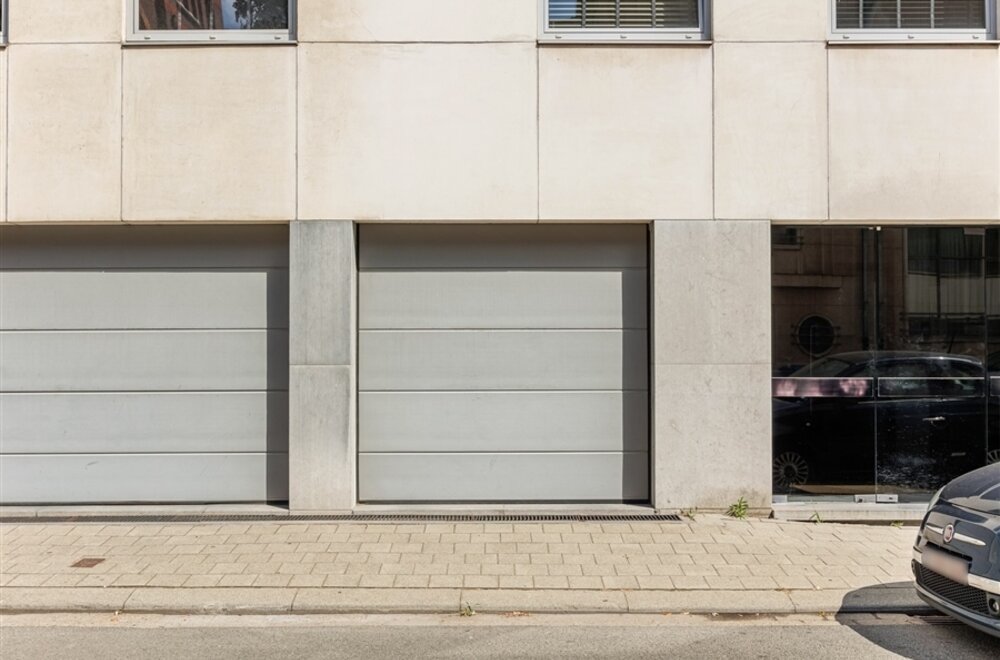 bij-albertpark-mooi-appartement-met-3-slaapkamers-2-badkamers-p019.jpg