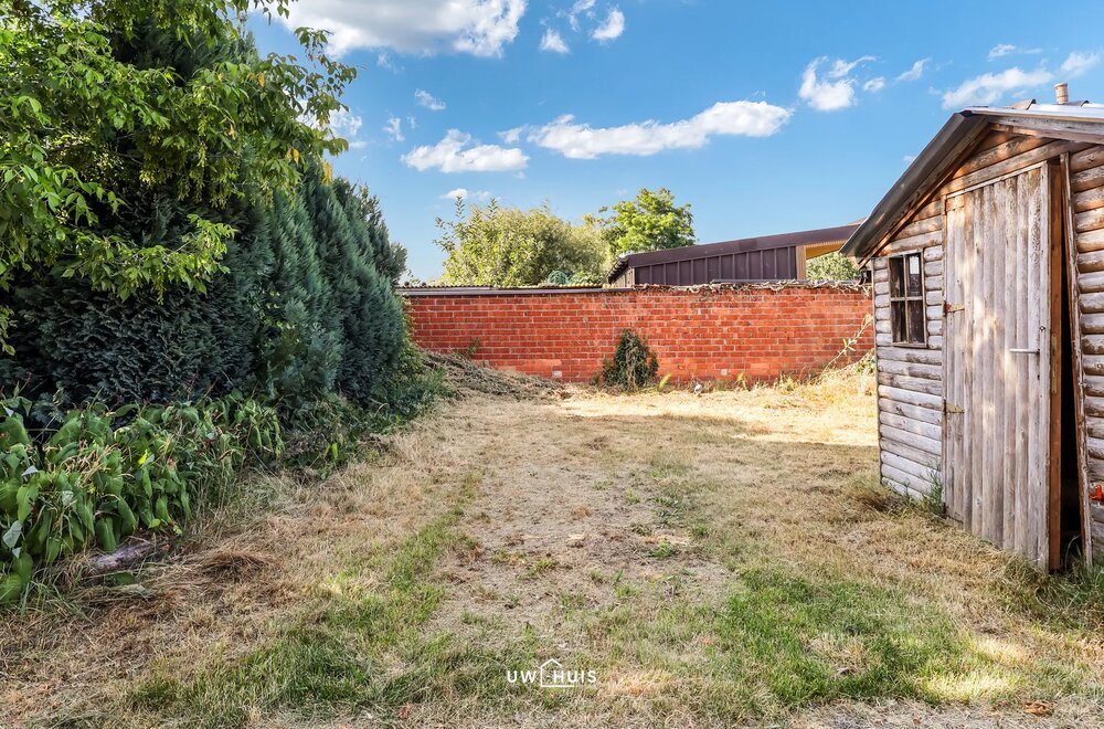 instapklaar-gelijkvloers-appartement-met-tuin-garage-en-extra-staanplaats-in-het-centrum-van-puurs014.jpg