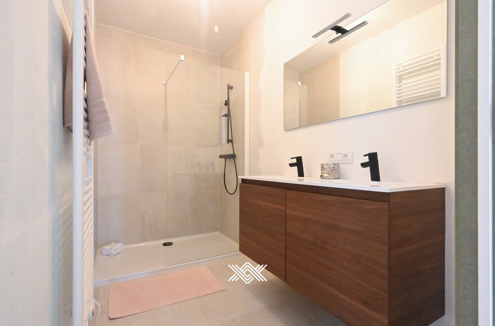 ruim-tweeslaapkamer-appartement-op-het-tweede-verdiep020.jpg
