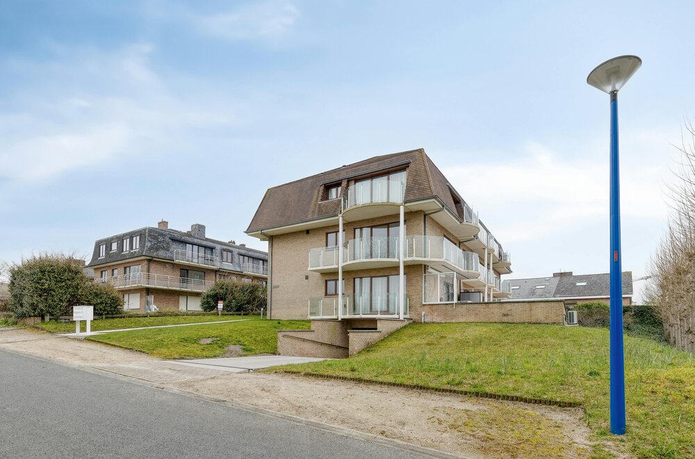 lichtrijk-appartement-met-panoramisch-zicht-in-oostduinkerke002.jpg