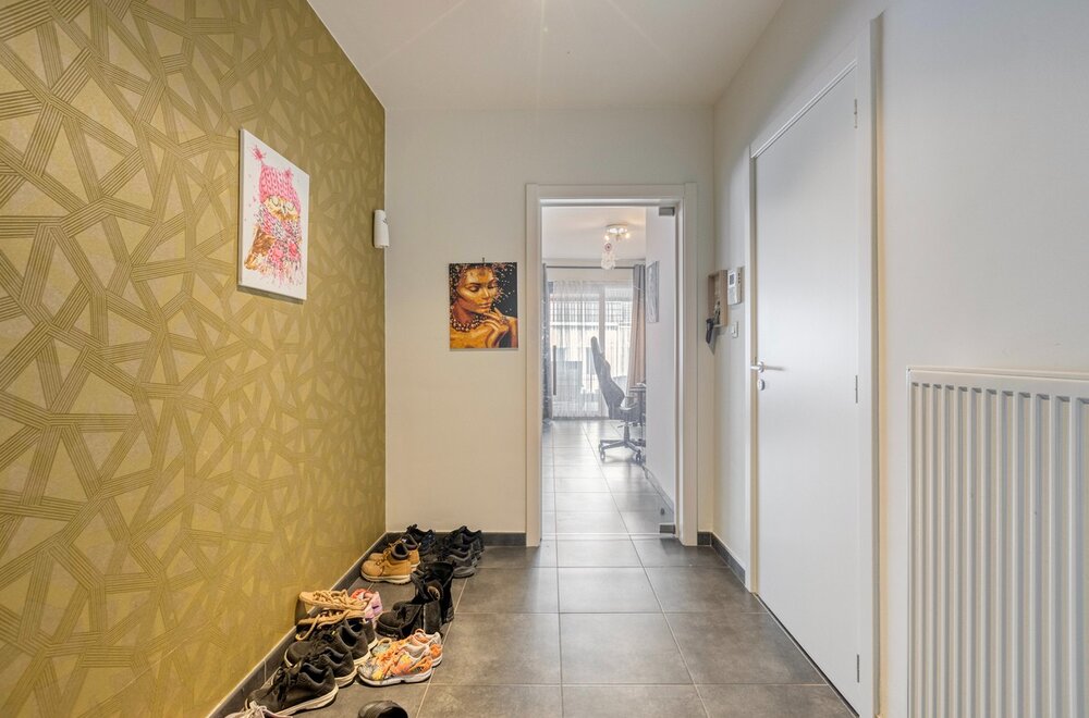 stijlvol-appartement-met-twee-slaapkamers-aan-de-stadsrand002.jpg