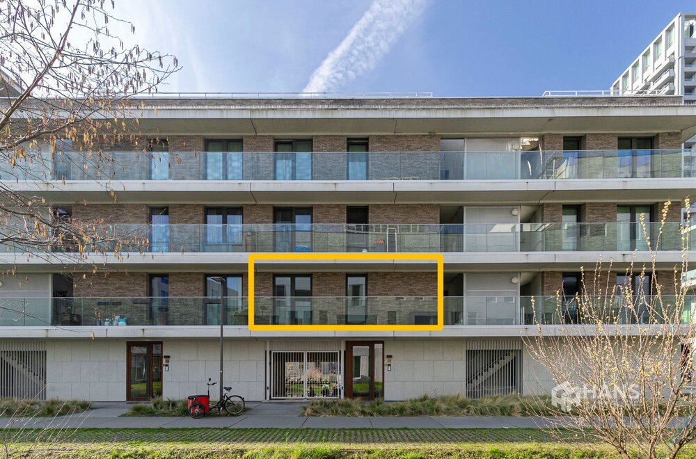instapklaar-appartement-68-m-met-2-slaapkamers-autostaanplaats-en-2-terrassen-in-antwerpen-2000-020.jpg