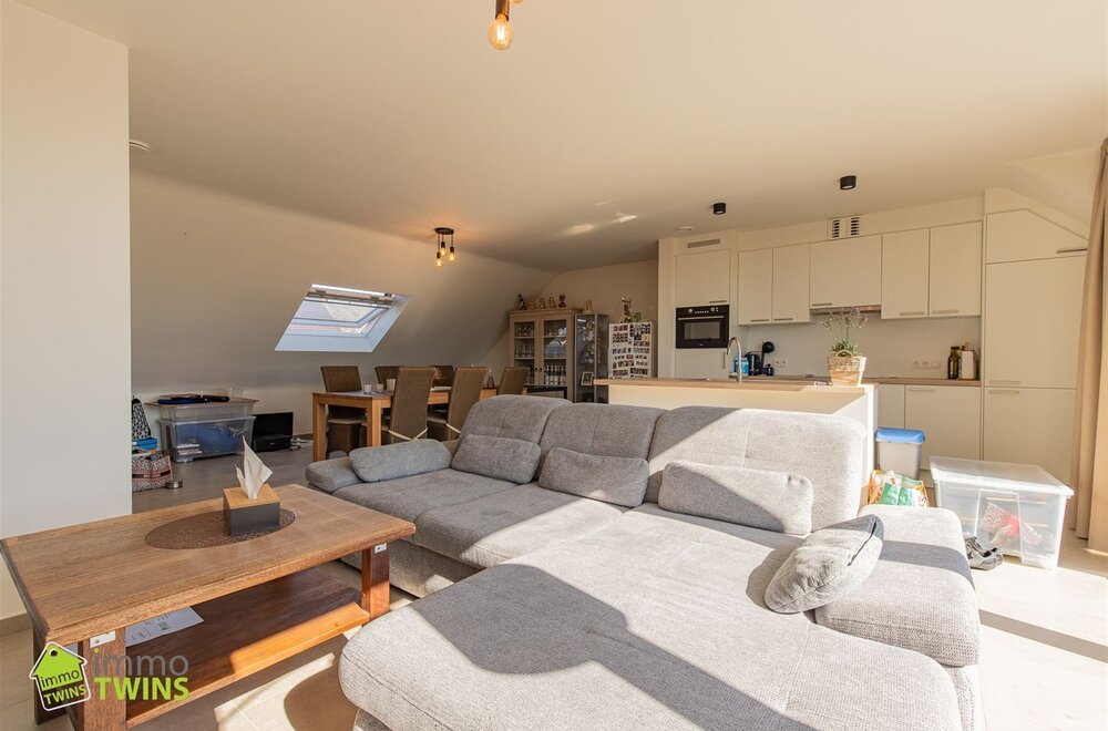 modern-appartement-met-terras-en-staanplaats-te-grembergen-bij-dendermonde-003.jpg